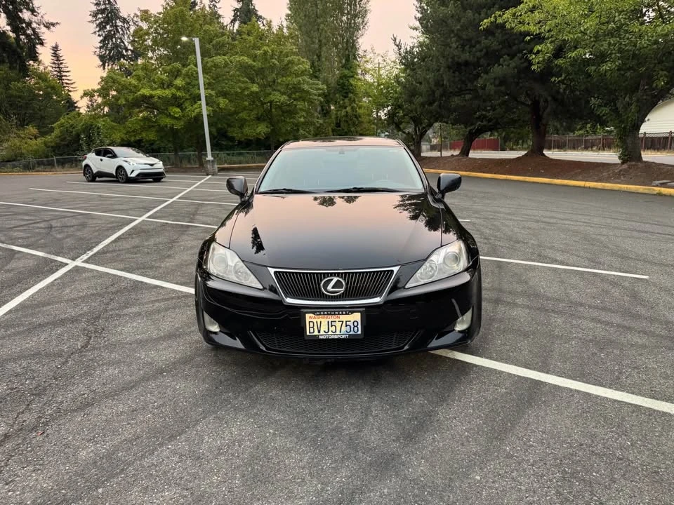 2007 Lexus IS 2nd Gen - Image 9 of 19