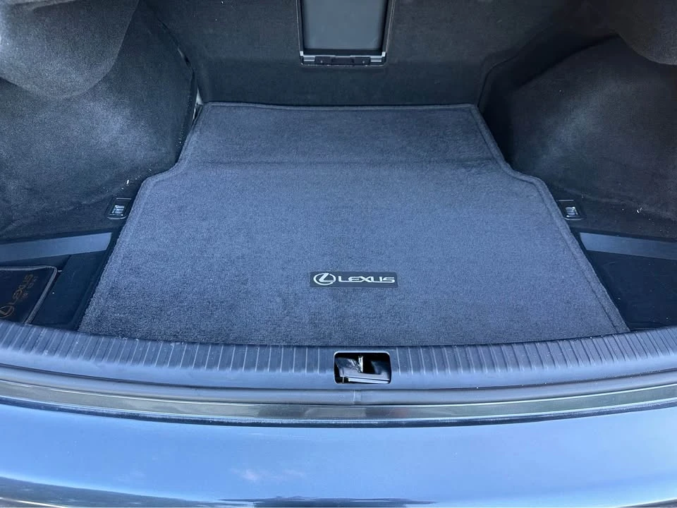 2007 Lexus IS 2nd Gen - Image 18 of 20