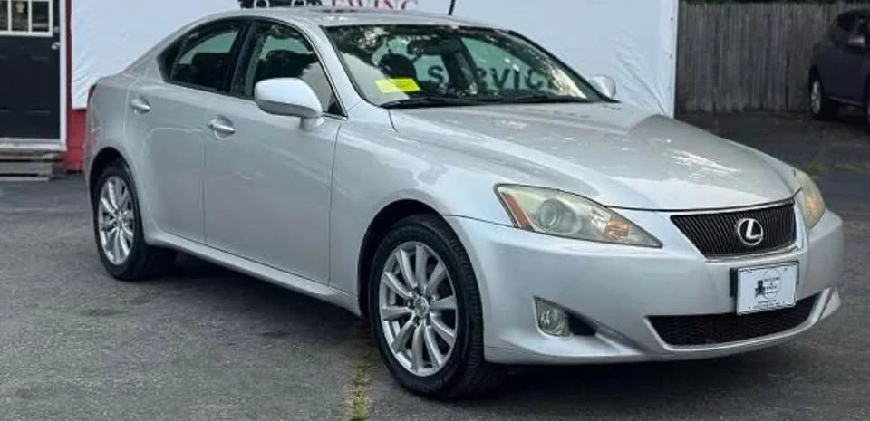 2007 Lexus IS 2nd Gen - Image 8 of 10