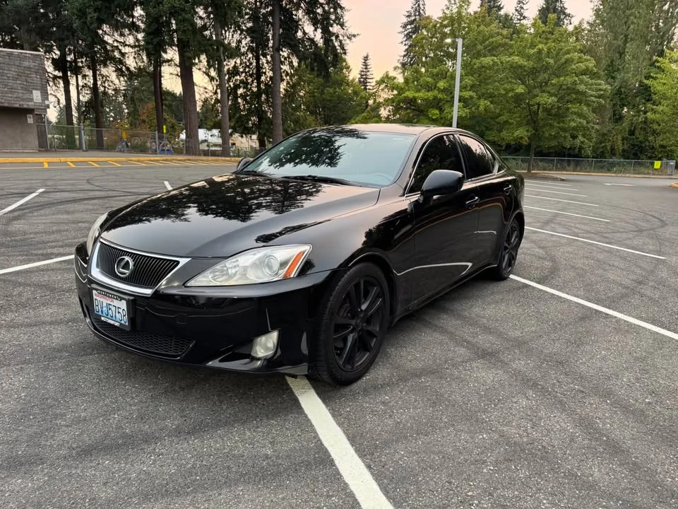 2007 Lexus IS 2nd Gen - Image 12 of 19