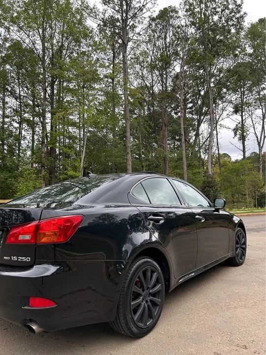 2007 Lexus IS 2nd Gen - Image 4 of 18