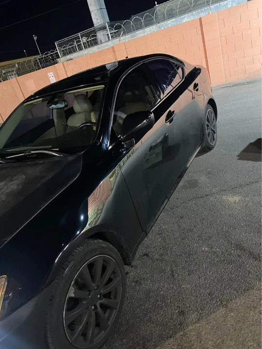 2007 Lexus IS 2nd Gen - Image 5 of 8