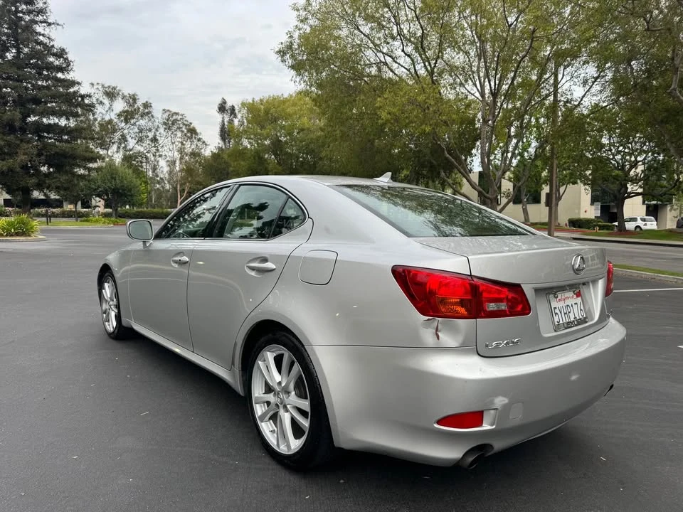 2007 Lexus IS 2nd Gen - Image 6 of 15