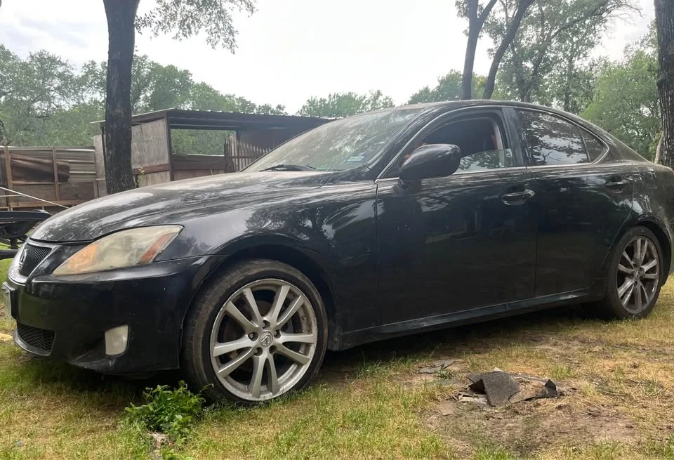 2007 Lexus IS 2nd Gen - Image 2 of 6