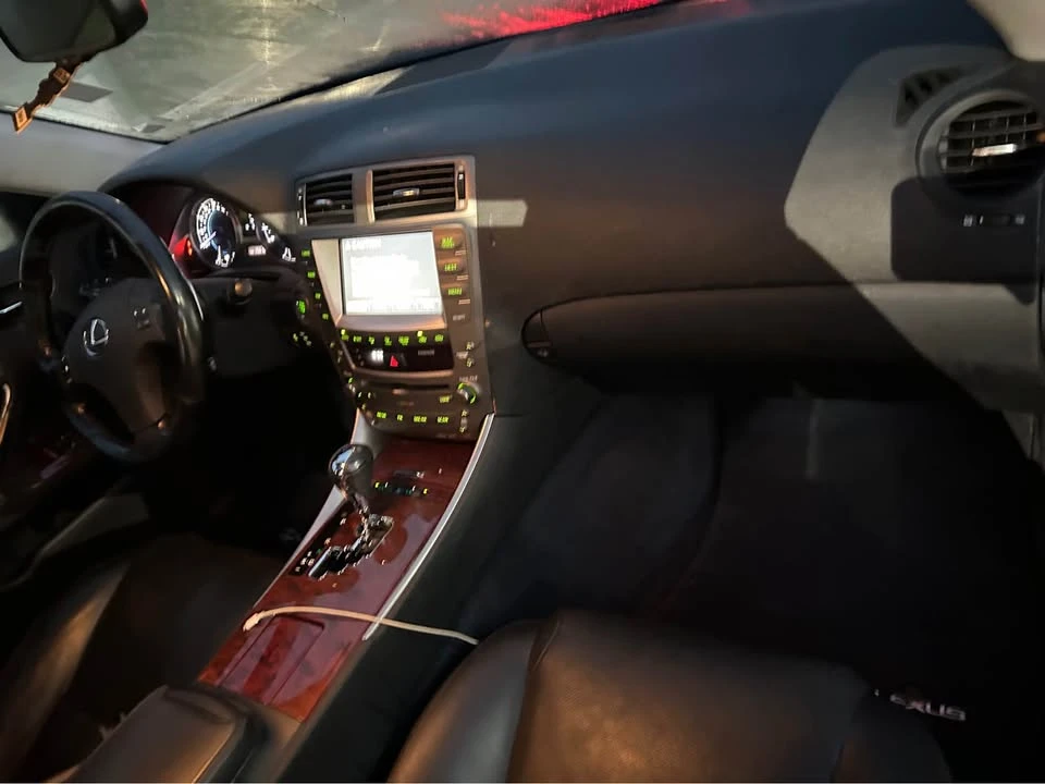 2007 Lexus IS 2nd Gen - Image 9 of 18