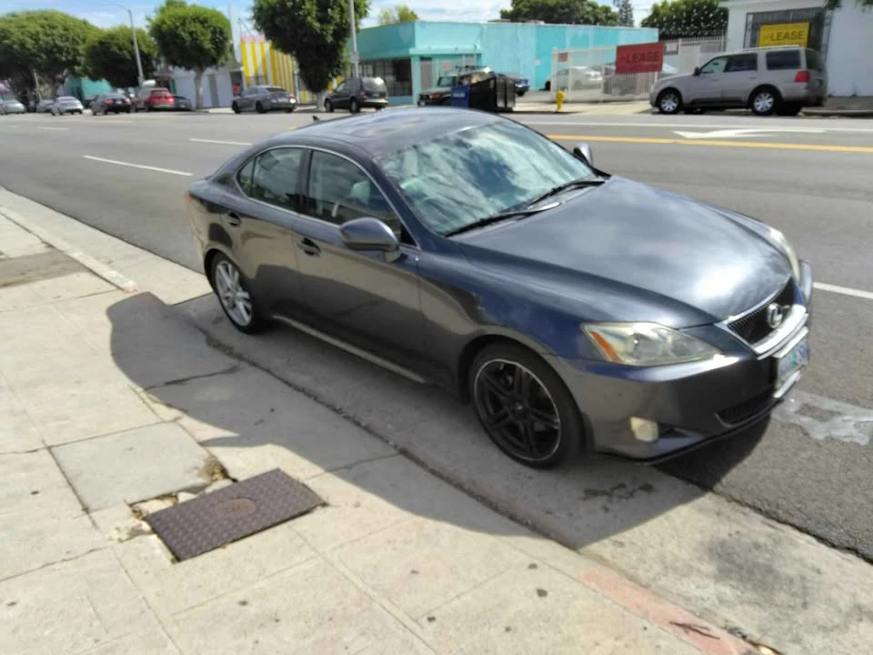 2007 Lexus IS 2nd Gen - Image 4 of 5