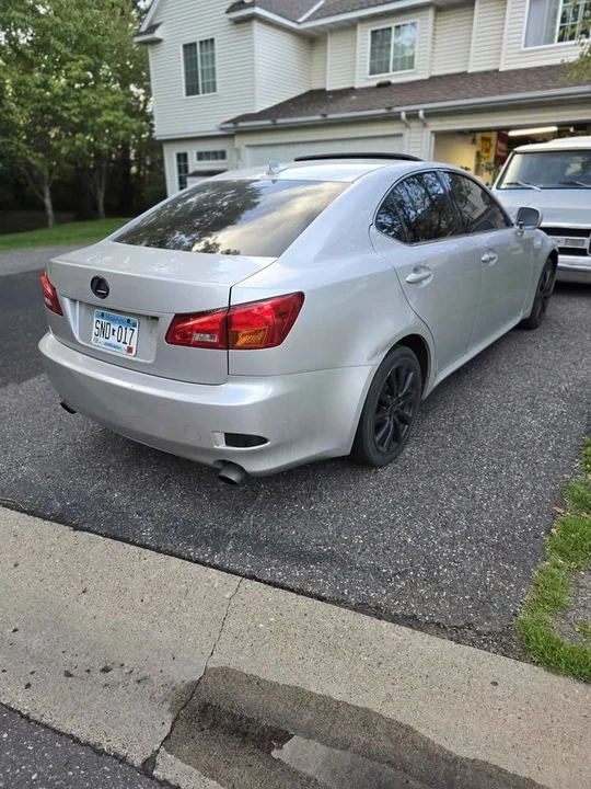 2007 Lexus IS 2nd Gen - Image 3 of 6
