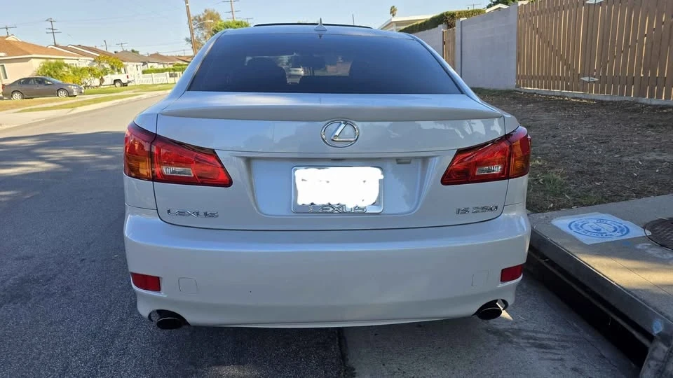 2007 Lexus IS 2nd Gen - Image 6 of 8
