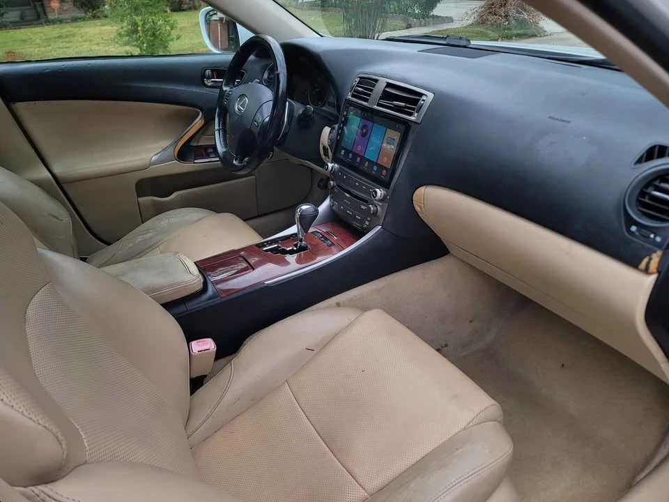 2007 Lexus IS 2nd Gen - Image 10 of 11