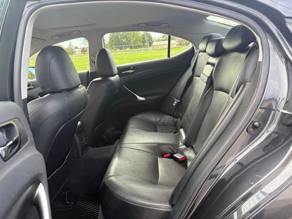2007 Lexus IS 2nd Gen - Image 12 of 19