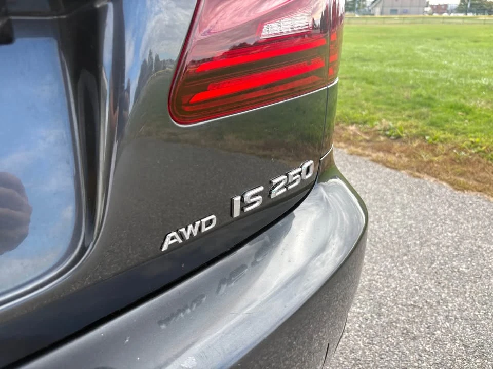2007 Lexus IS 2nd Gen - Image 18 of 19