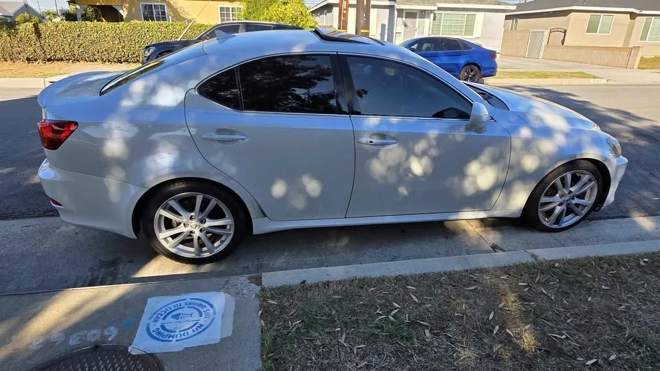 2007 Lexus IS 2nd Gen - Image 2 of 8