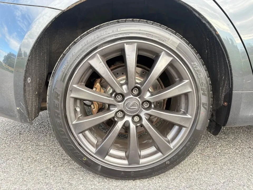 2007 Lexus IS 2nd Gen - Image 17 of 19