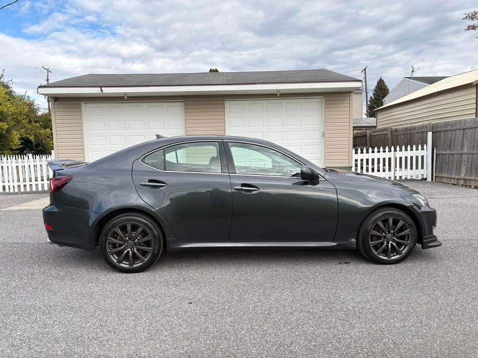 2007 Lexus IS 2nd Gen - Image 4 of 19