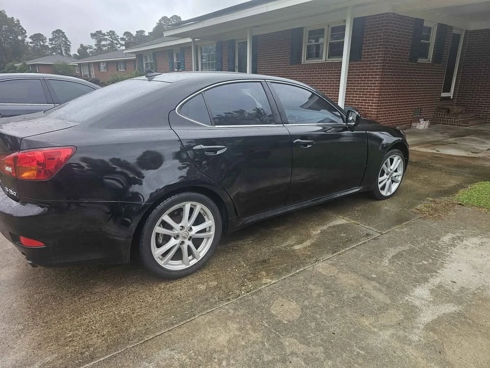 2007 Lexus IS 2nd Gen - Image 3 of 9
