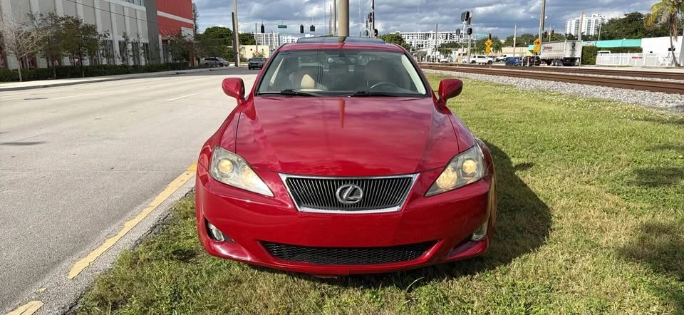 2007 Lexus IS 2nd Gen - Image 2 of 11