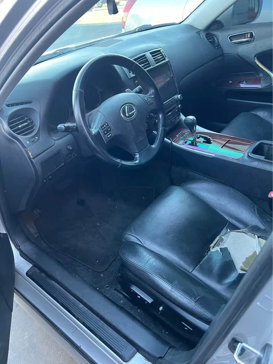 2007 Lexus IS 2nd Gen - Image 6 of 11