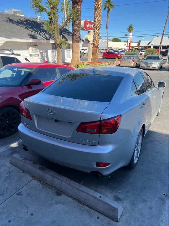 2007 Lexus IS 2nd Gen - Image 4 of 11