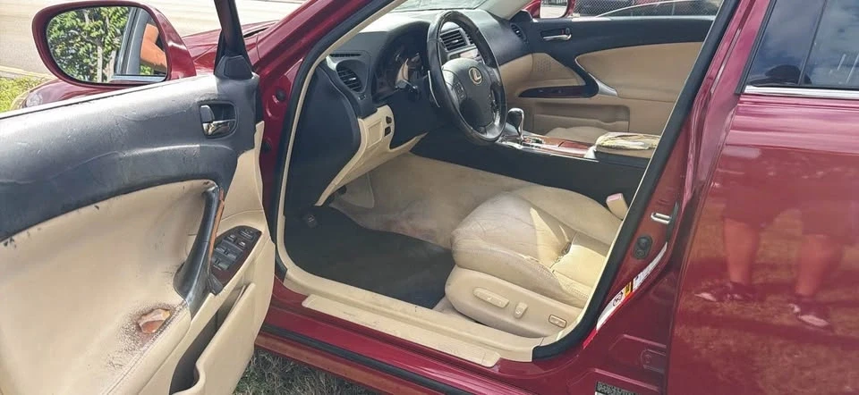 2007 Lexus IS 2nd Gen - Image 9 of 11