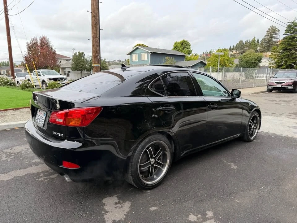 2007 Lexus IS 2nd Gen - Image 3 of 11