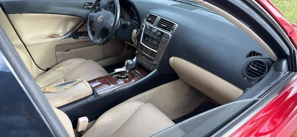 2007 Lexus IS 2nd Gen - Image 4 of 11