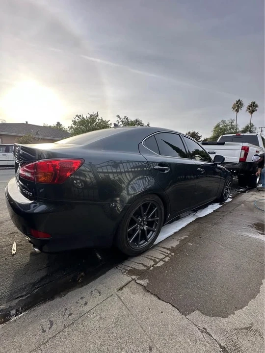 2007 Lexus IS 2nd Gen - Image 5 of 12