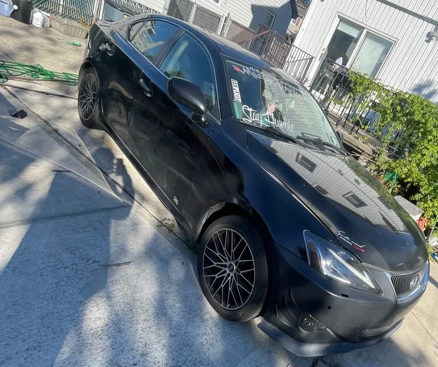 2007 Lexus IS 2nd Gen - Image 3 of 8