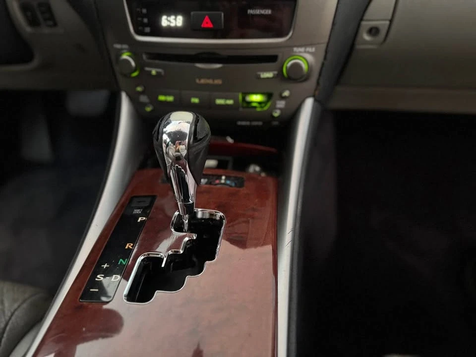 2007 Lexus IS 2nd Gen - Image 8 of 11