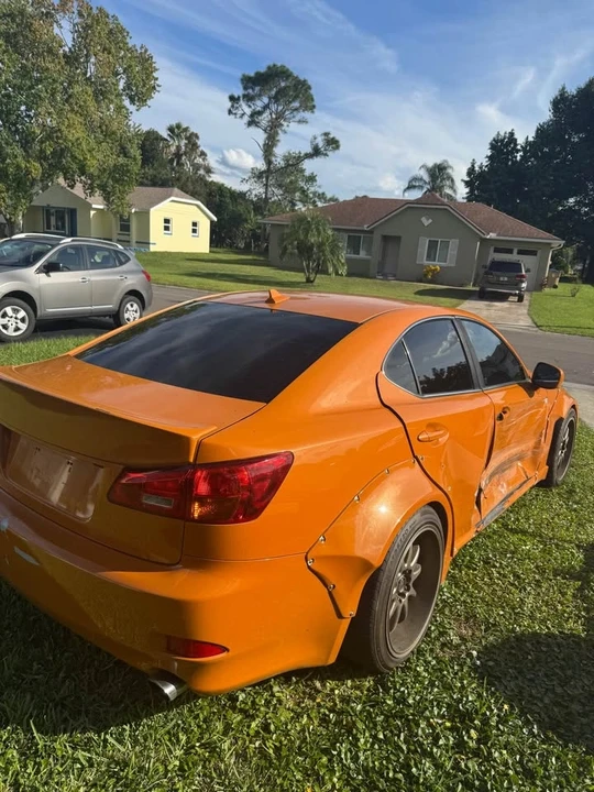 2007 Lexus IS 2nd Gen - Image 3 of 9