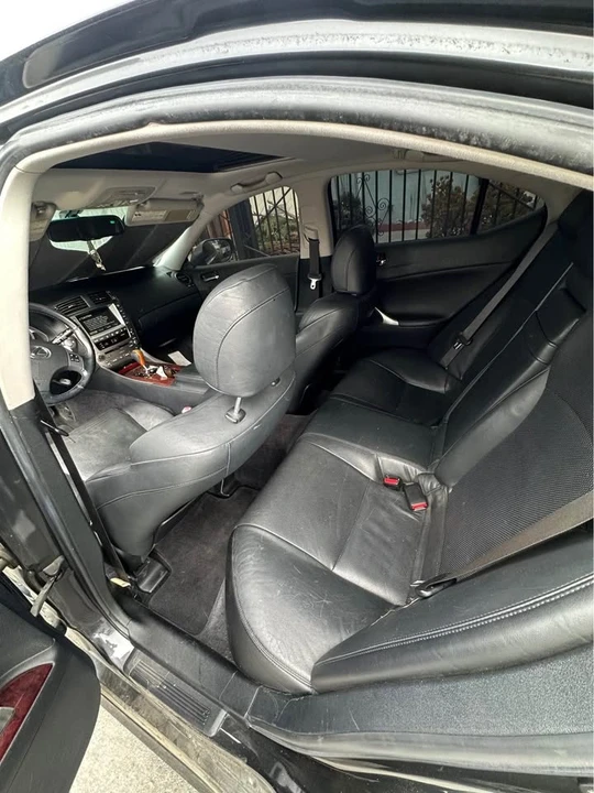 2007 Lexus IS 2nd Gen - Image 8 of 12