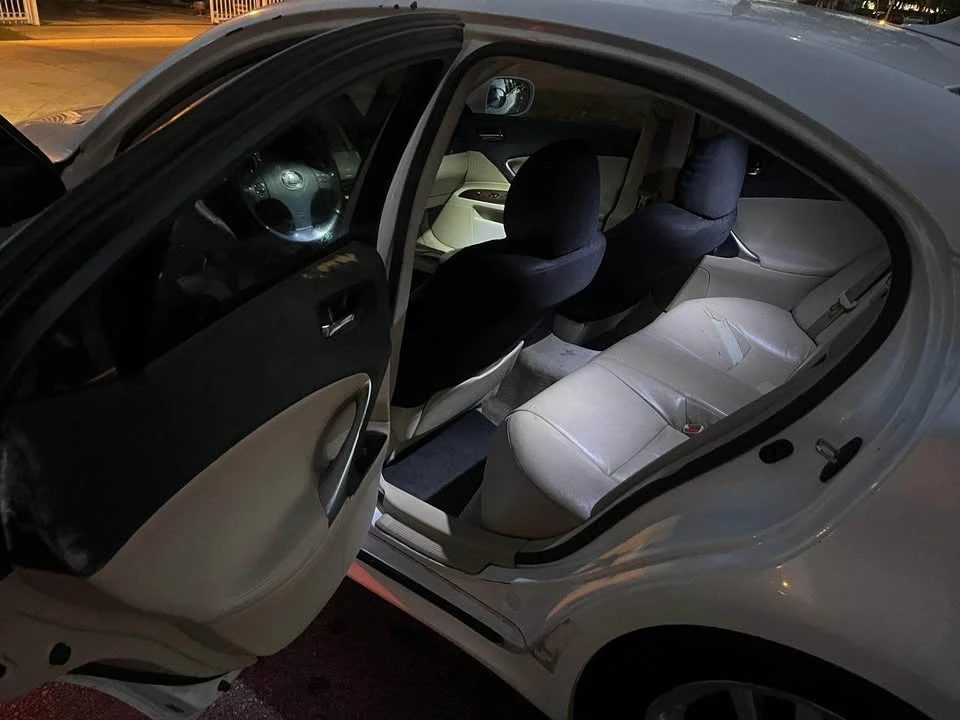 2007 Lexus IS 2nd Gen - Image 11 of 19