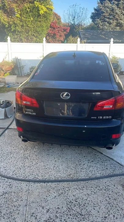 2007 Lexus IS 2nd Gen - Image 2 of 8