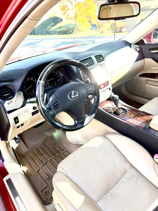 2007 Lexus IS 2nd Gen - Image 12 of 19