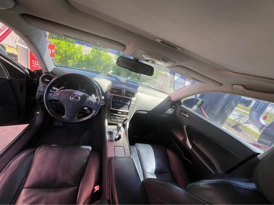 2007 Lexus IS 2nd Gen - Image 7 of 9