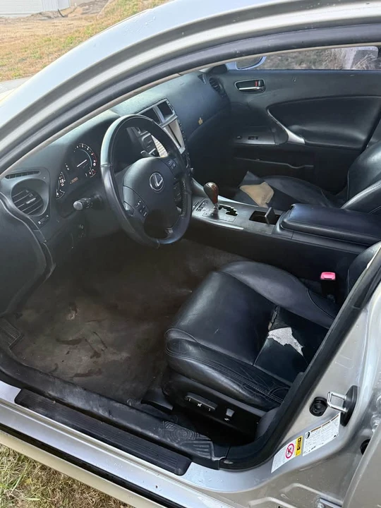 2007 Lexus IS 2nd Gen - Image 8 of 13