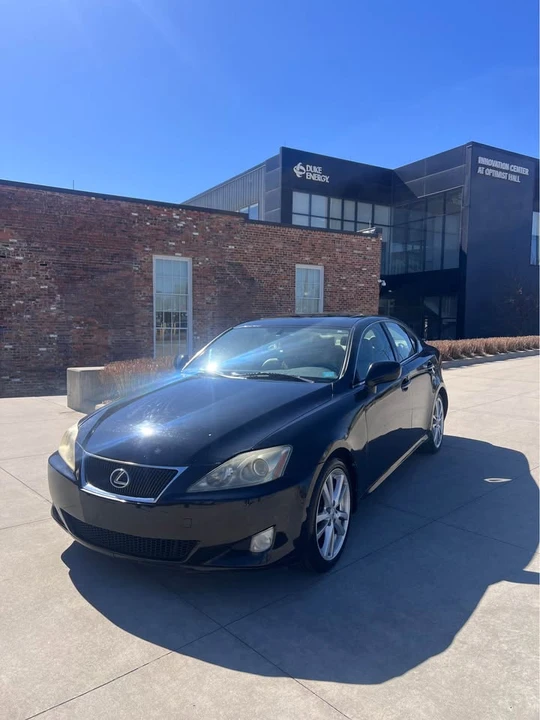 2007 Lexus IS 2nd Gen - Image 2 of 13