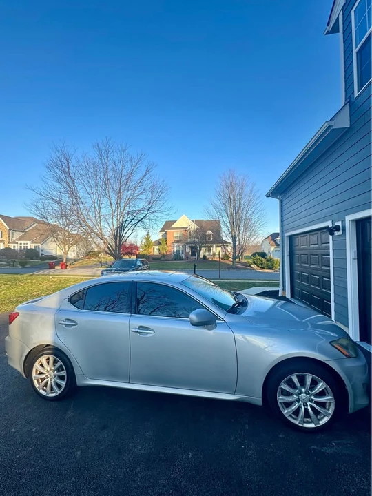 2007 Lexus IS 2nd Gen - Image 3 of 15