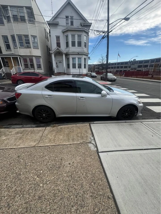 2007 Lexus IS 2nd Gen - Image 4 of 6