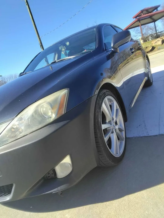 2007 Lexus IS 2nd Gen - Image 6 of 8