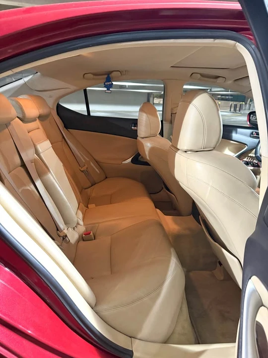2007 Lexus IS 2nd Gen - Image 14 of 17