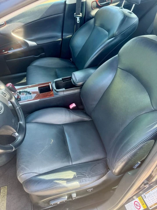 2007 Lexus IS 2nd Gen - Image 9 of 15