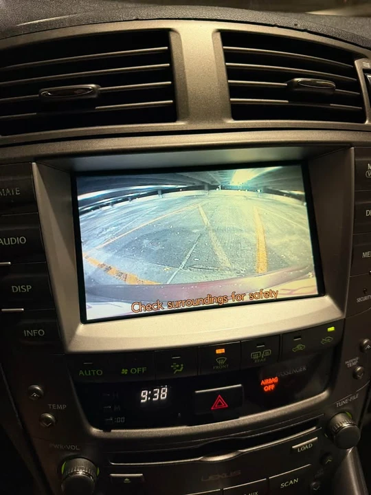 2007 Lexus IS 2nd Gen - Image 12 of 17