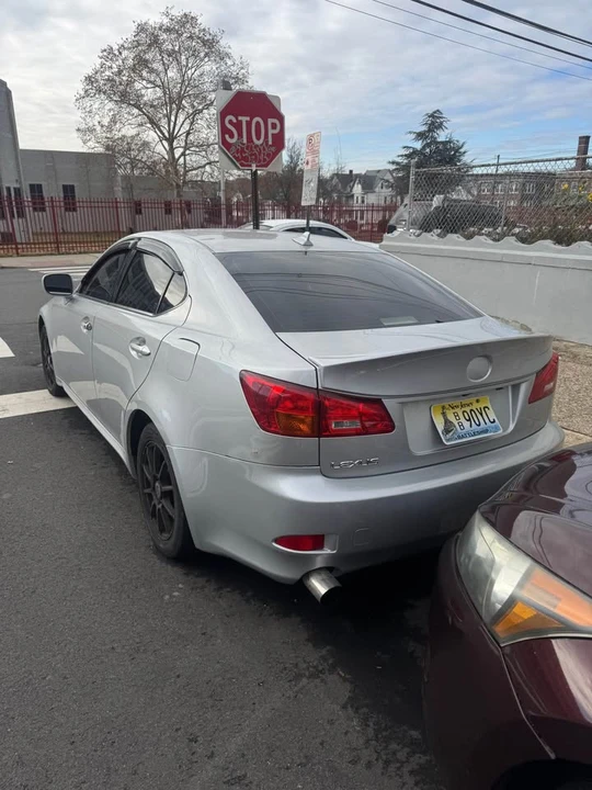 2007 Lexus IS 2nd Gen - Image 3 of 6