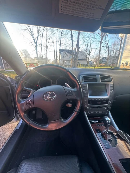 2007 Lexus IS 2nd Gen - Image 7 of 15