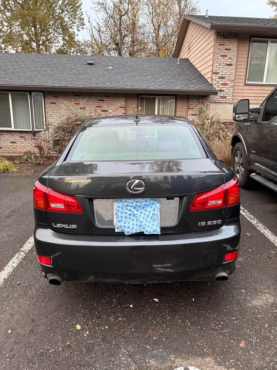 2007 Lexus IS 2nd Gen - Image 5 of 9