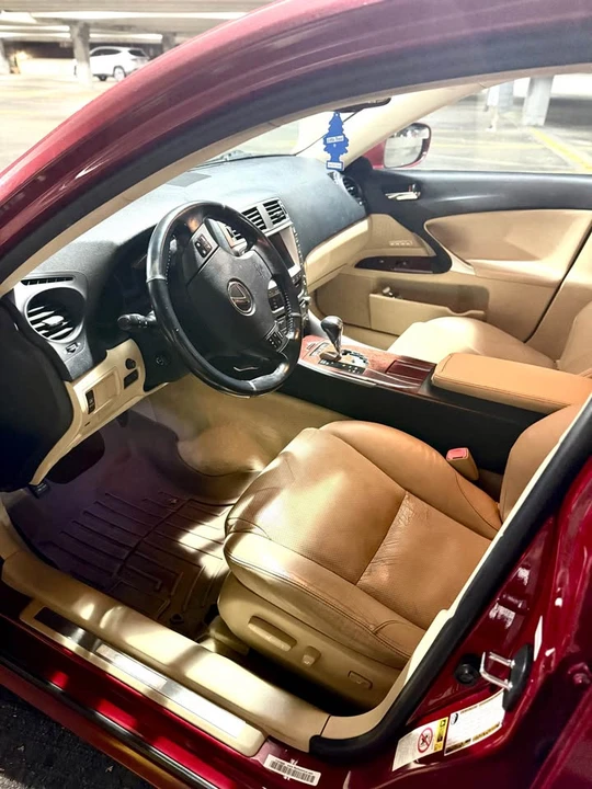 2007 Lexus IS 2nd Gen - Image 9 of 17