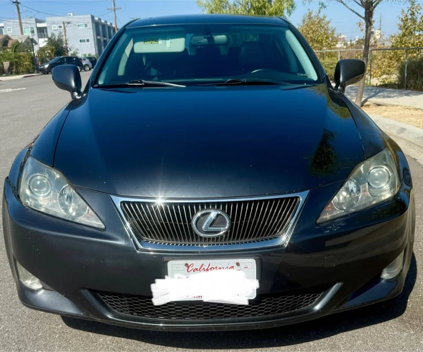 2007 Lexus IS 2nd Gen - Image 2 of 15