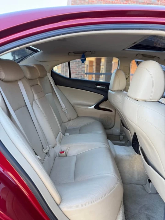 2007 Lexus IS 2nd Gen - Image 16 of 18