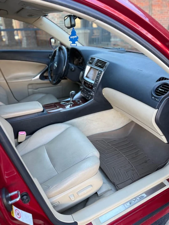 2007 Lexus IS 2nd Gen - Image 11 of 18