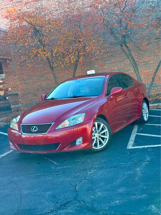 2007 Lexus IS 2nd Gen - Image 3 of 18
